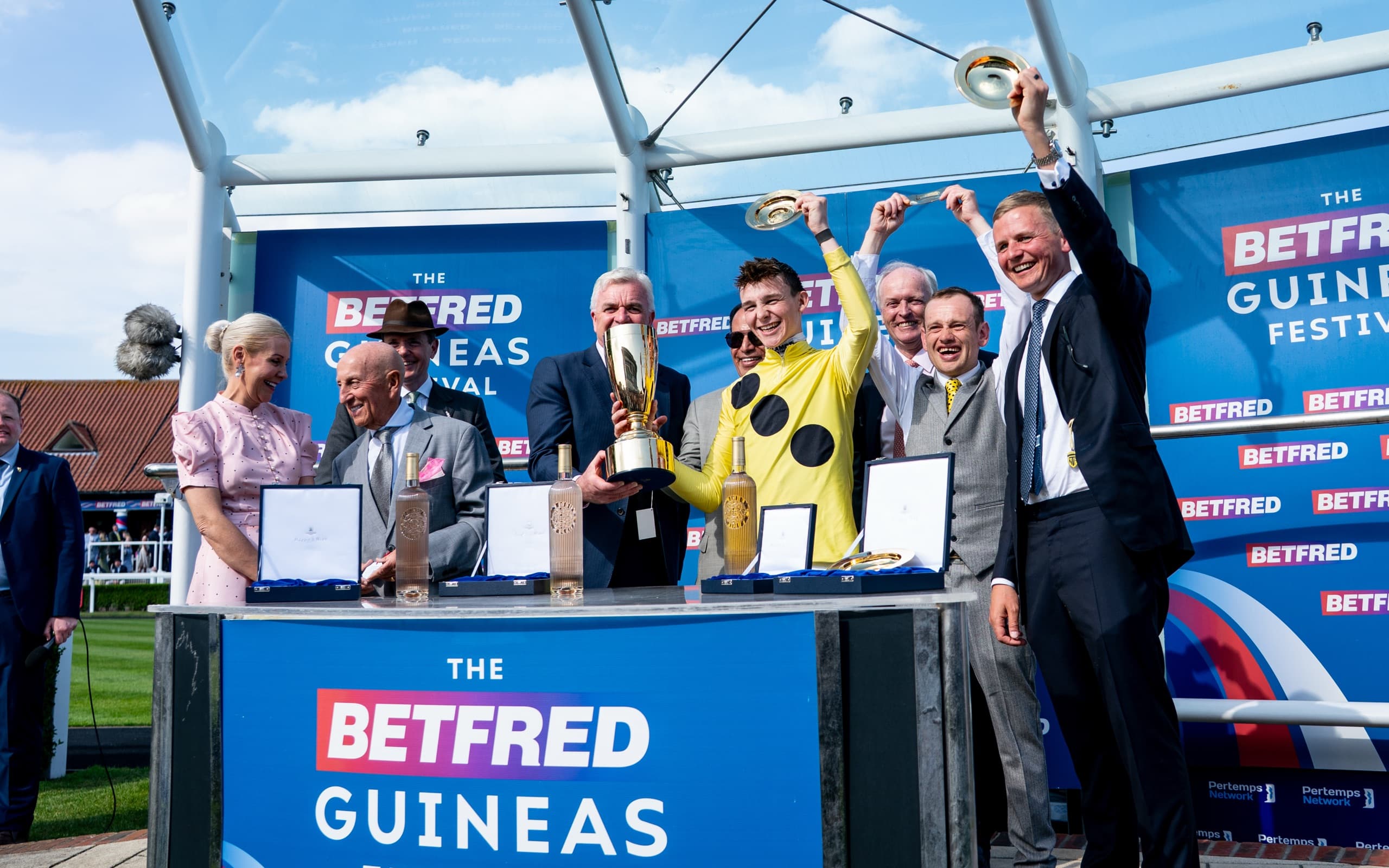 Connections celebrating a winner